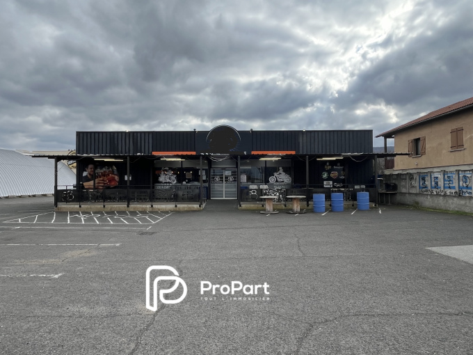 Location Immobilier Professionnel Local commercial Aubière (63170)